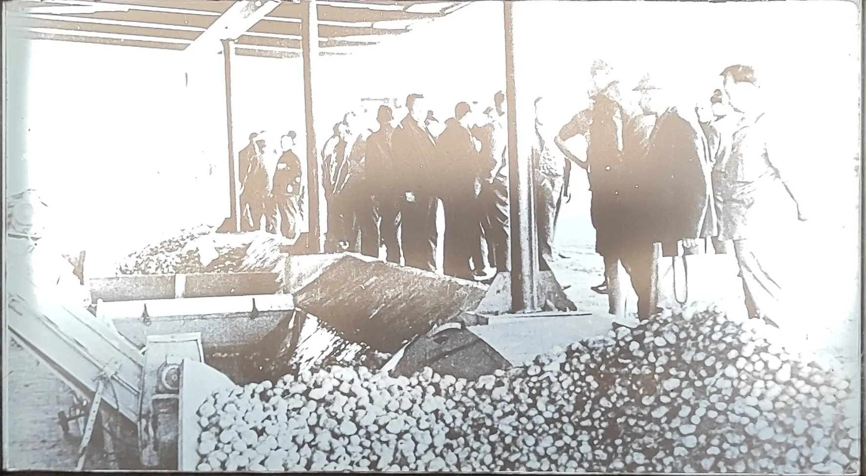 ./HeimatJubi/60_Heimatverein Vippachedelhausen im Klosmuseum_Fahrzeuge 2025_ergebnis.webp
